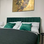 Your 8 Apartmán *