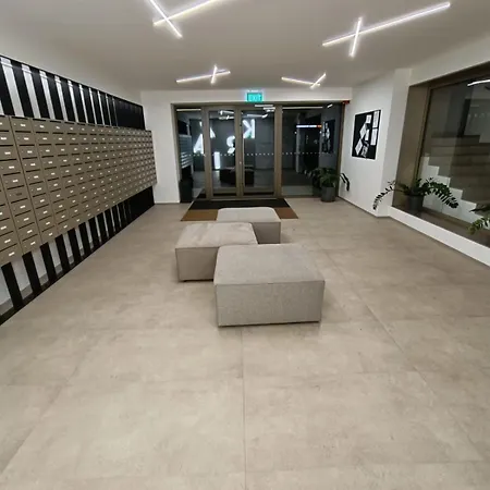 Your 8 Apartman *